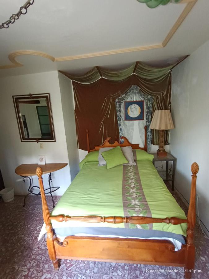 טקסקו דה אלארקון Hotel Posada Spa Antigua Casa Hogar מראה חיצוני תמונה